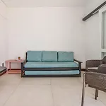 Aptos Pe Na Areia