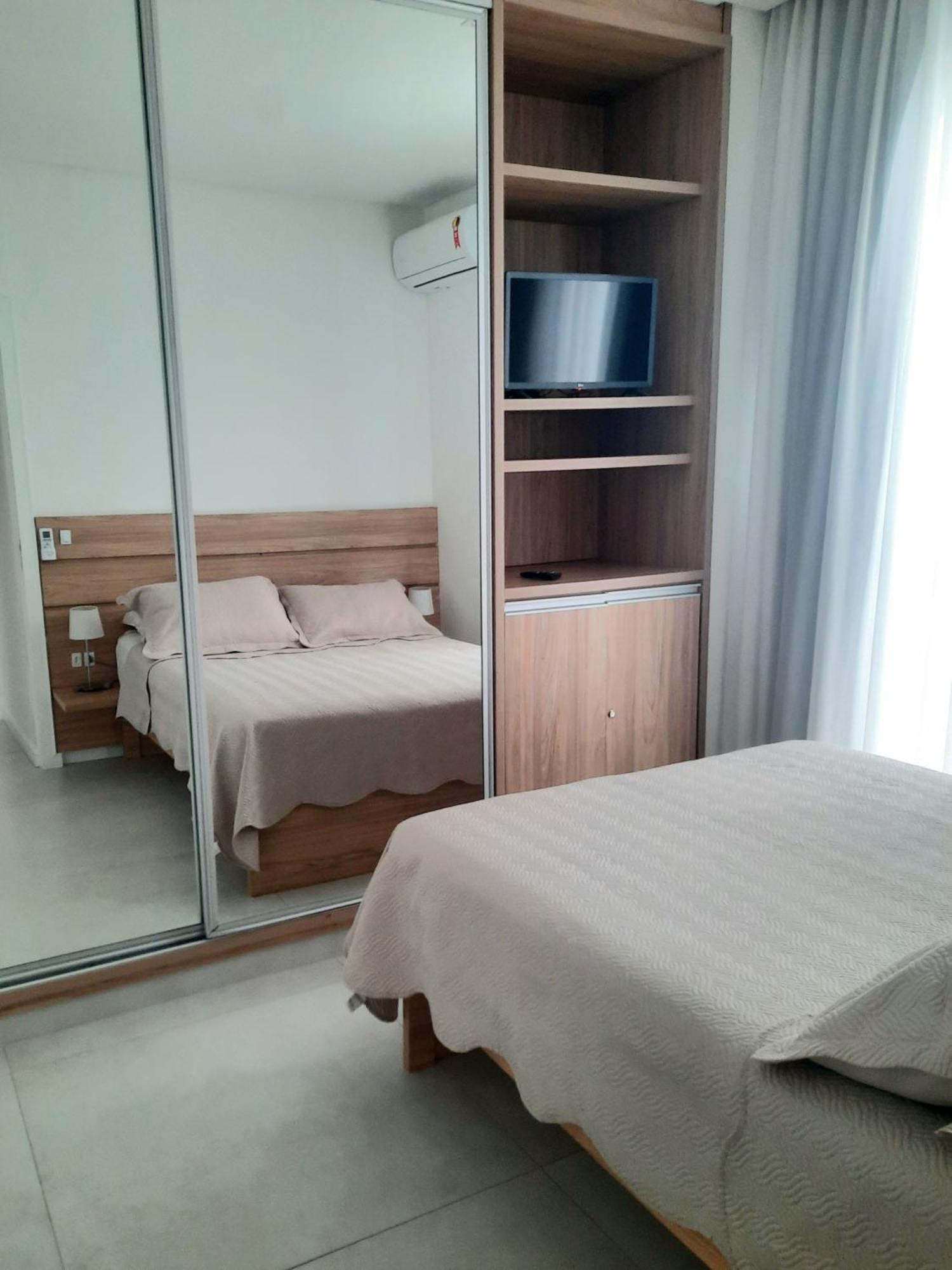 Apartamento Aptos Pe Na Areia